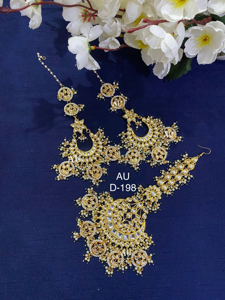Kundan Earrings and Maangtikka
