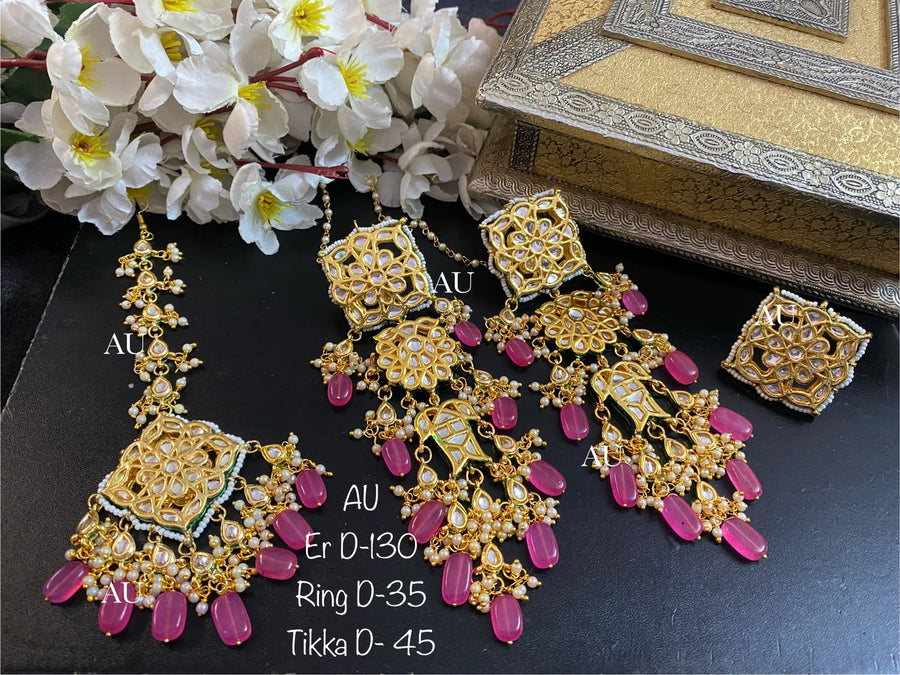 Kundan Earrings with Maangtikka