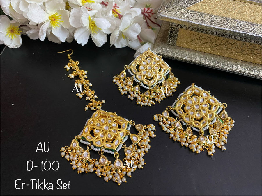 Kundan Earrings and Maangtikka