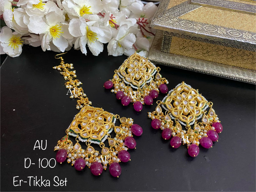 Kundan Earrings and Maangtikka