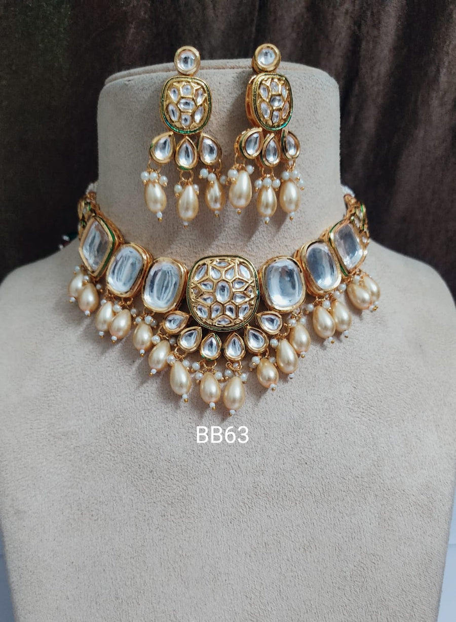 Kundan Choker Set