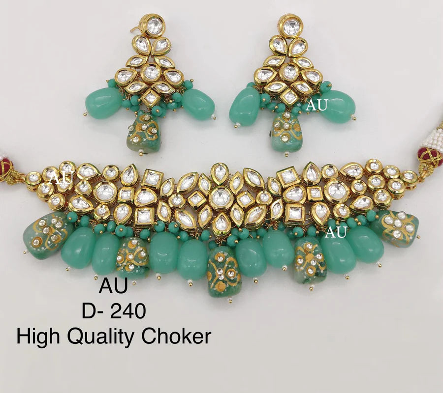 Kundan Choker Set