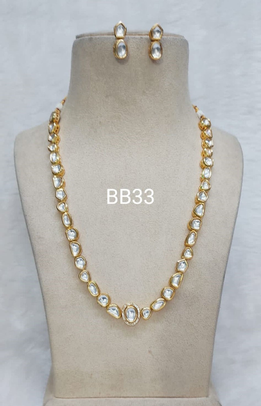Kundan Necklace Set