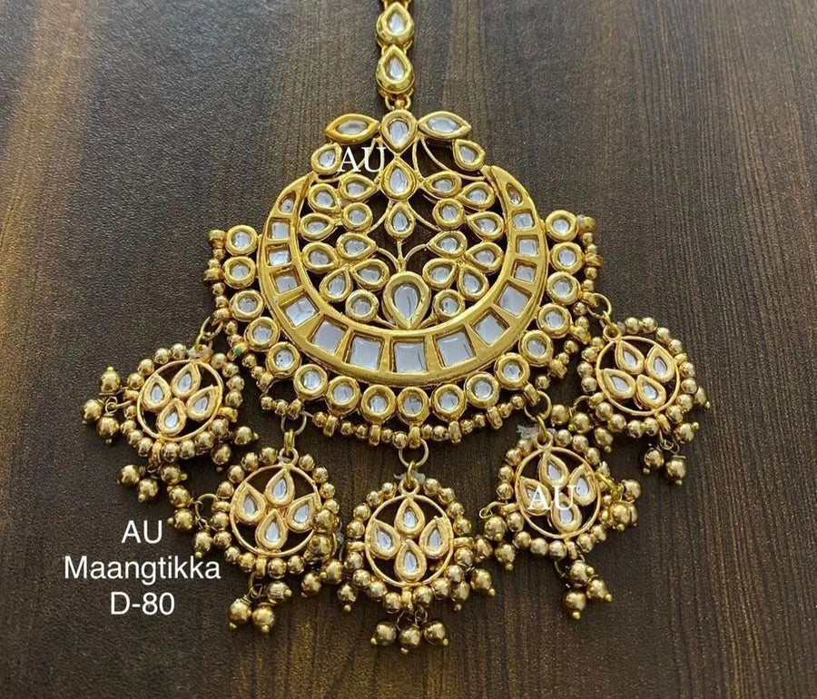 Kundan Maangtikka