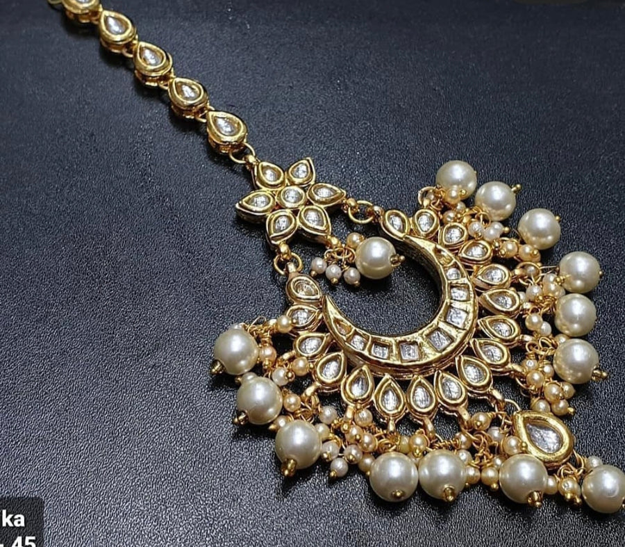 Kundan Maangtikka