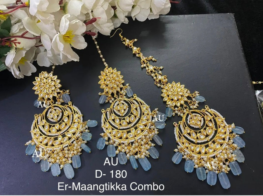 Kundan Earrings With Maangtikka
