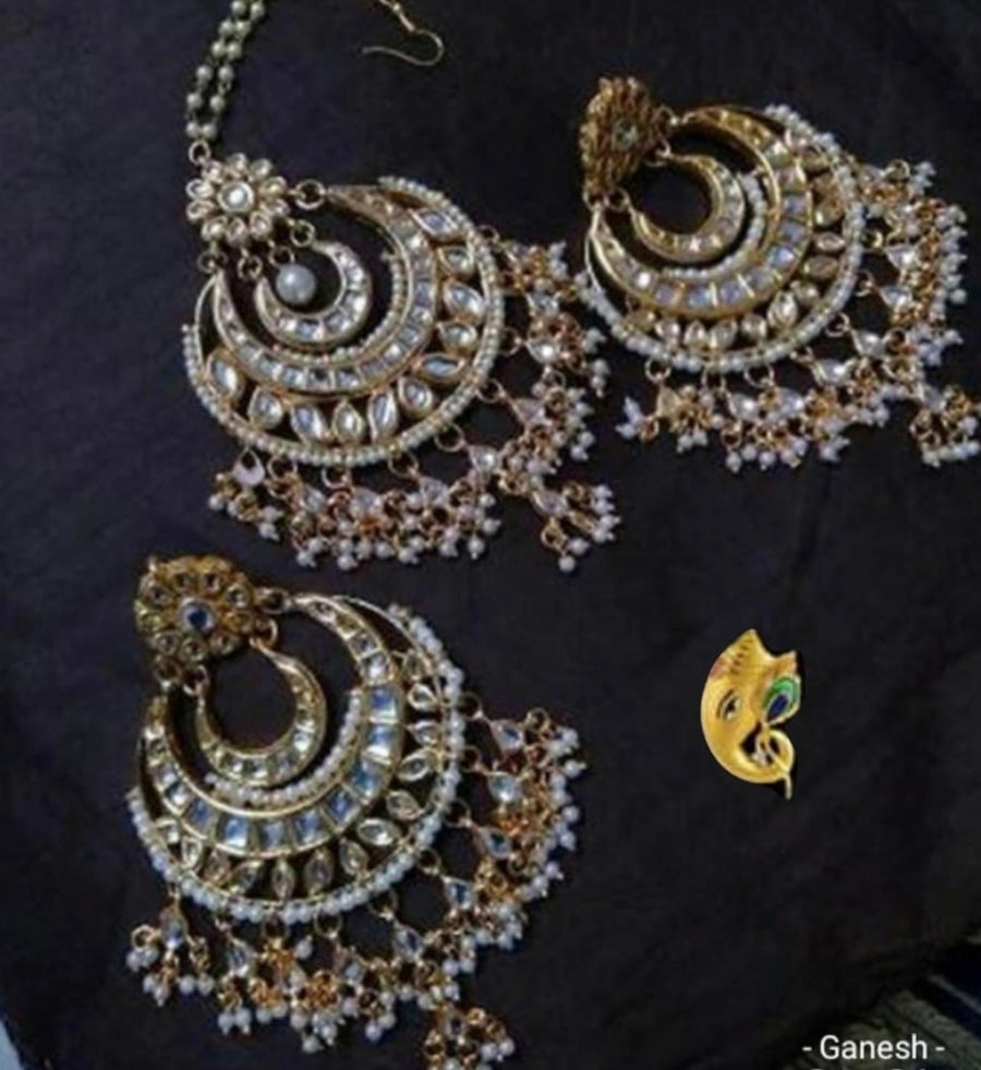 Kundan Earrings and maangtikka