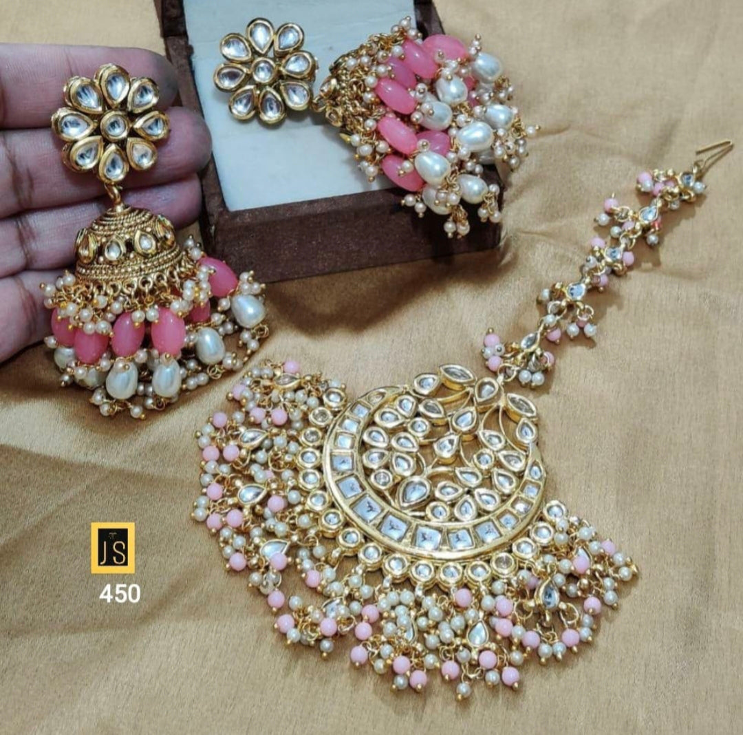 Kundan Earrings and Maangtikka