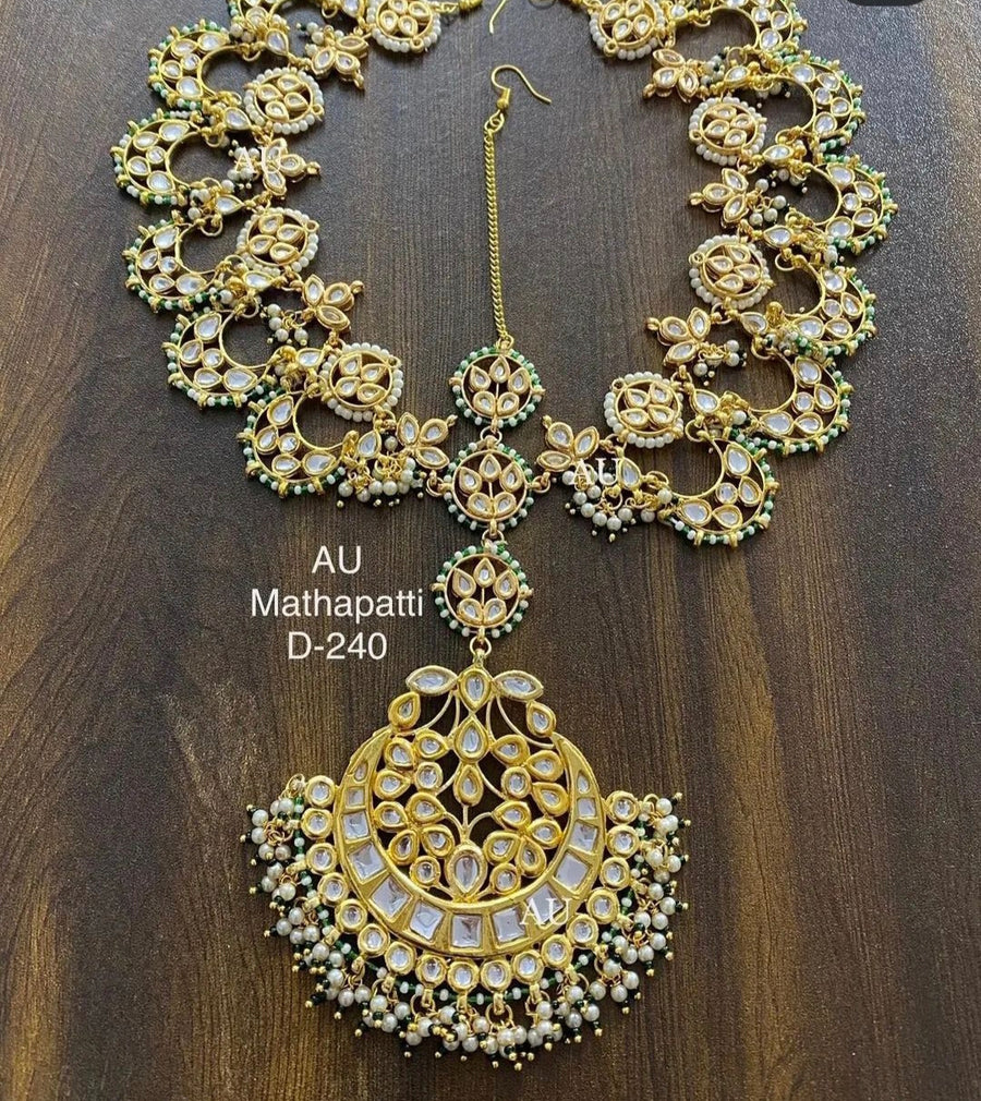Kundan Oversized Mathapatti