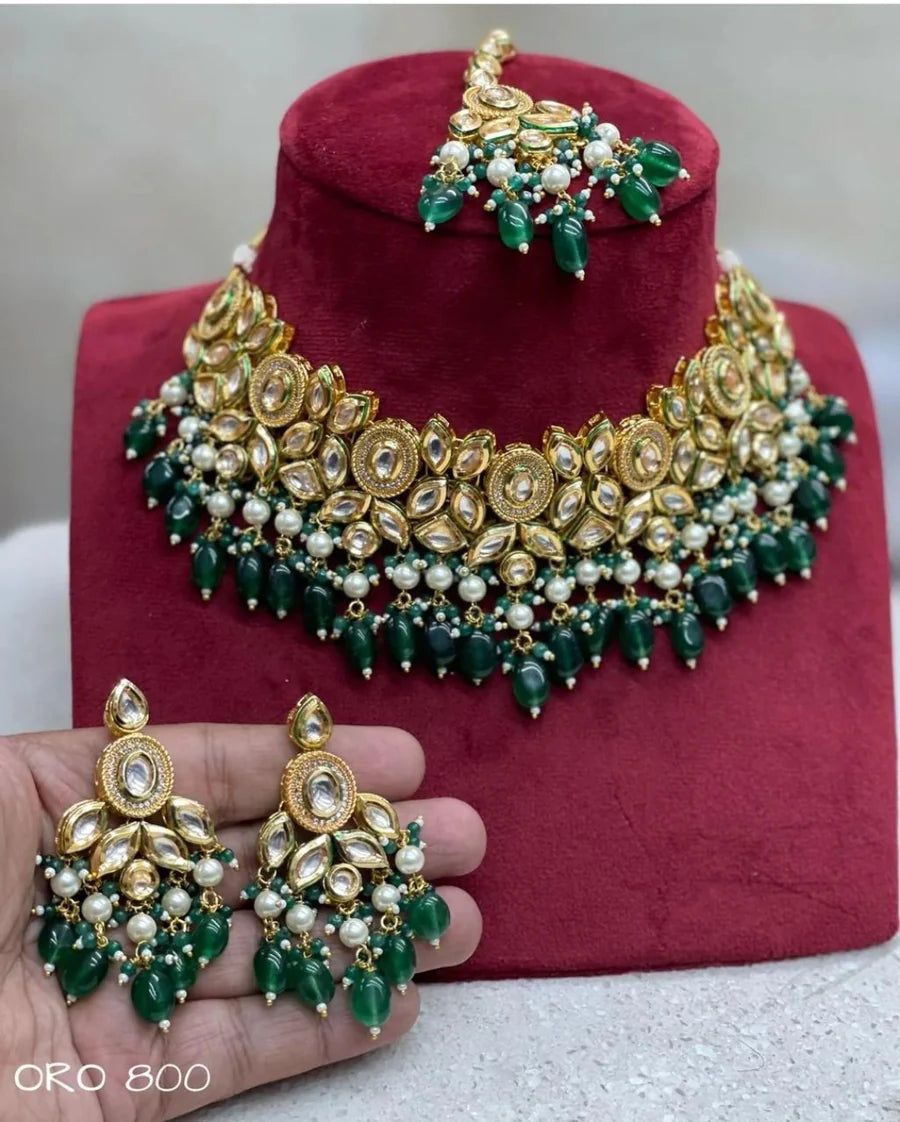 Kundan Choker Set