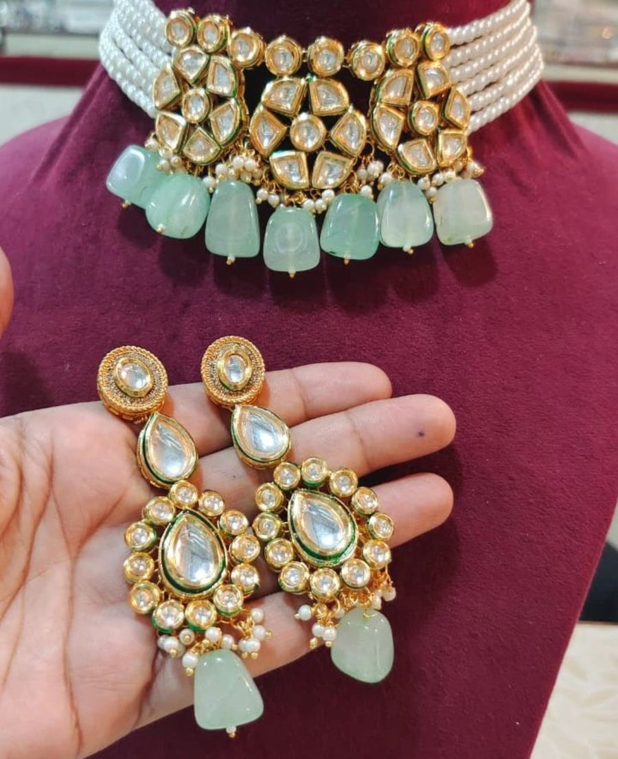 Kundan Choker Set